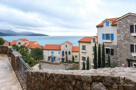 Prodajem jednosoban stan u Luštica Bay – Marina Village