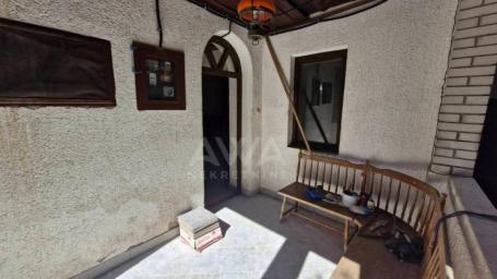 Sombor, centar – kuća 263m² sa 3 stambene celine