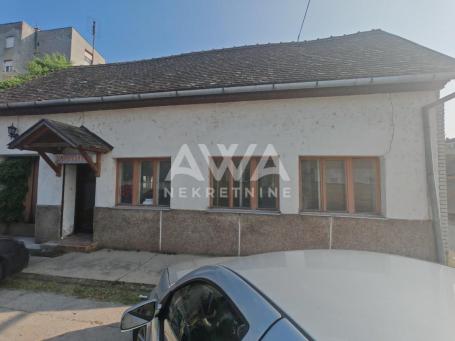 Centar Apatina. Kuća 201m2, plac 3ar