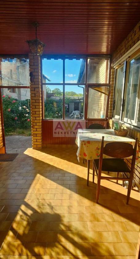 Sombor – Dvojna kuća 108m², plac 289m²