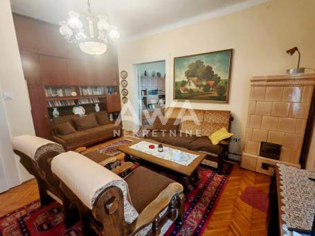 RETKO U PONUDI – Salonski stan u srcu Sombora, pešačka zona