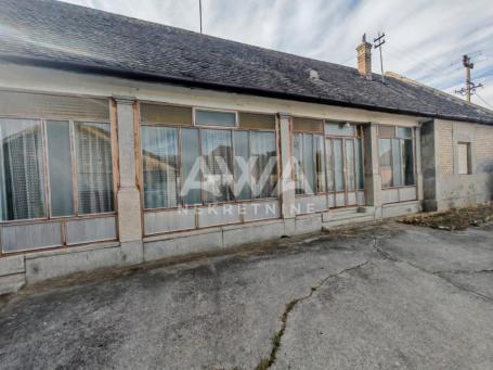 Kupusina – kuća 132m2, plac 2619m2, pomoćni objekti