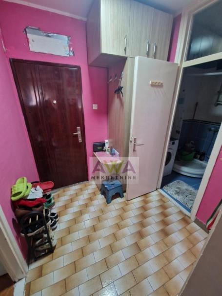 Odžaci – Troiposoban stan u prizemlju, namešten, 56m2