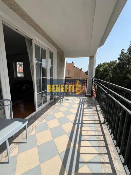 Retko u ponudi – porodični stan 101m2, Tikveška