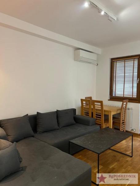 Voždovac, Hotel M, Jovanička, 44m2