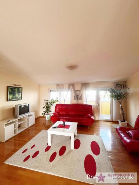 Vračar, Hram Svetog Save, Stojana Protića, 85+10 m2