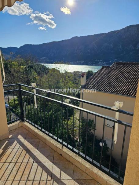 3-Bedroom Duplex Apartment with Sea View - Dobrota, Kotor