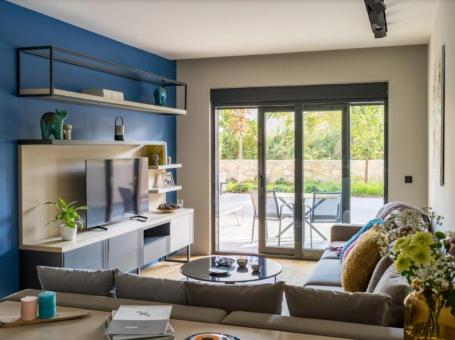 Luxury 1-bedroom apartment in Tivat for rent