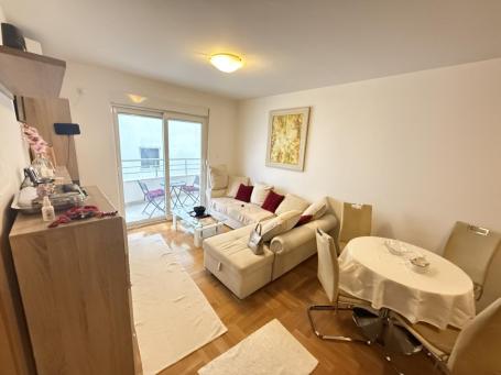 One bedroom apartment for sale - Budva, Merkur building