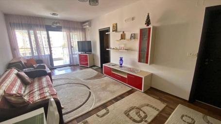 One-Bedroom Apartment on the Seafront – Budva