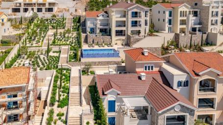 Dual Apartment Opportunity with Garden and Sea View – Luštica Bay