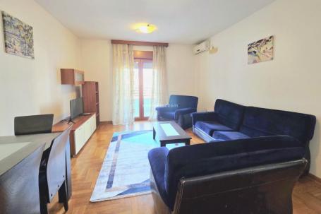 One-bedroom apartment for rent, 59m² – Maxim building