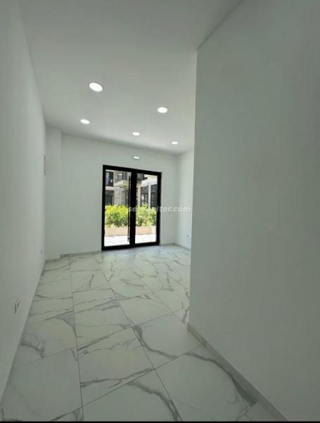 Commercial Space 50 m2 for Rent - Seljanovo, Tivat