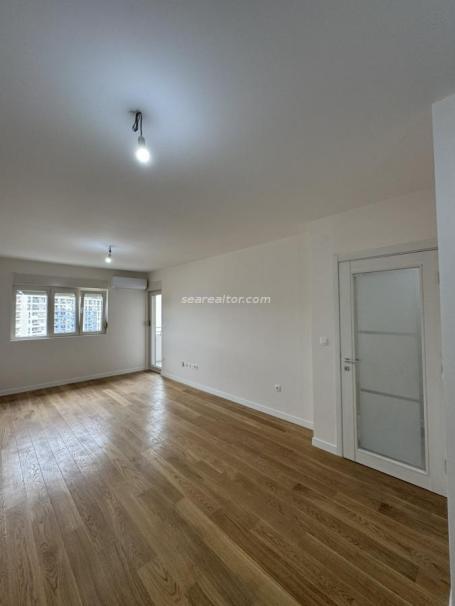 One-bedroom apartment for rent, 49m2, in Central Point - Podgorica