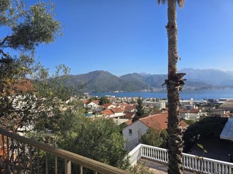 House for sale in Bijela - panoramic sea view, landscaped yard, excellent location!
