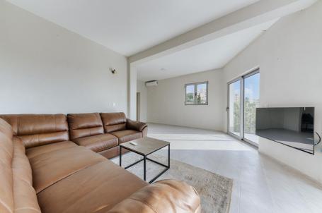 House 250m2 for sale, Utjeha, Bar