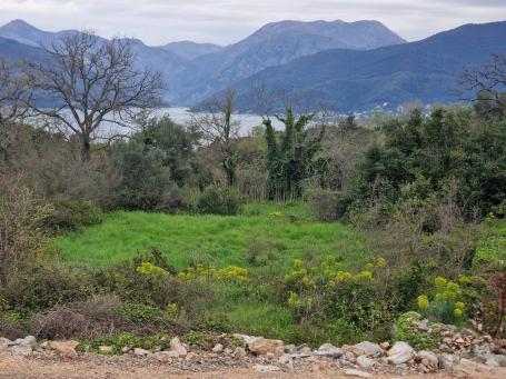 Plac Gosići 980 m2, sea view, 1 km from Luštica Bay