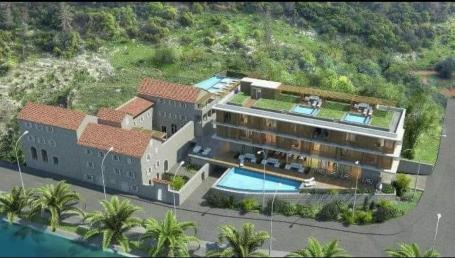 Urbanized land for sale, 2500 m2 (GBA: 750 m2), Kotor, Risan