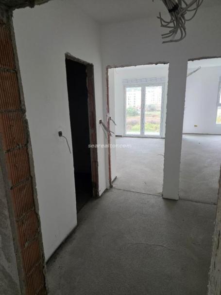 1-Zimmer-Wohnung im Bau 47 m² – Ilino, Bar
