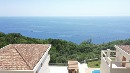 Luxurious villas in Reževići, Budva