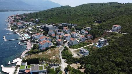 Urbanized land 730 m2 (GBA 292 m2) for sale, Kaludjerovina, Tivat
