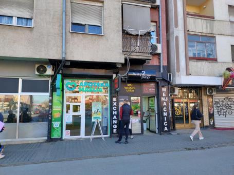 Ulični LOKAL 75m N. Sad ugao Rumenačke/J. Veselinovića U ZAKUPU