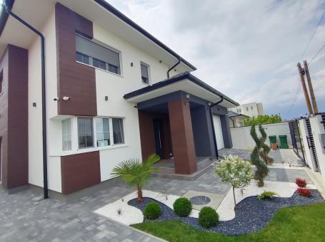 Lux Nova kuća Pr+Sp 200m Novi Sad -Veternik plac 730m