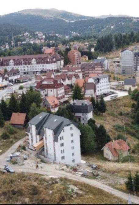 Dvosoban 39m Kopaonik, Vikend naselje kod Kraljevih Čardaka