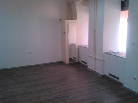 Centar Dunavska Pešačka zona Lokal 52m