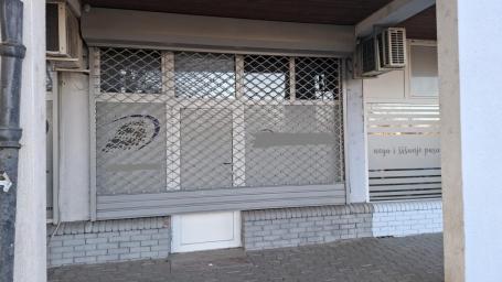 Izdasjemo ulični Lokal 36m + Garsonjera Novo naselje
