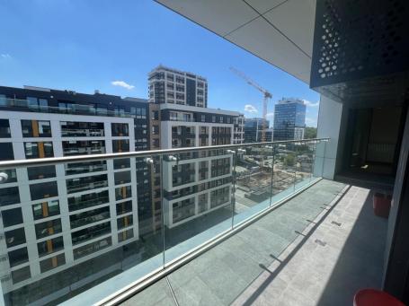 Izdaje se Trosoban  112m prazan West 65 Novi  Beograd za kancelarije