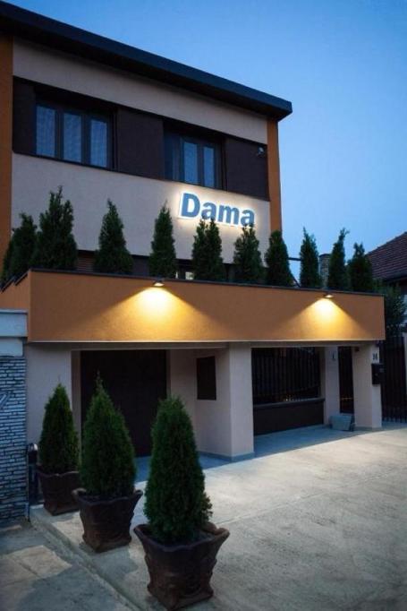 Hotel na prodaju , Novi Sad Bačka 14 DAMA APARTMANI  Top lokacija