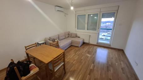Jednoiposoban namešten stan 40m