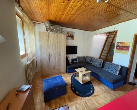 Dvosoban stan 60m Duplex Bul. Jaše Tomića