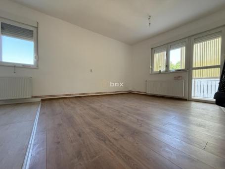 Dvoiposoban stan, 70m2, Vojna bolnica