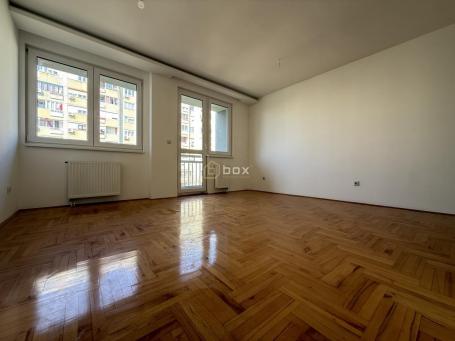 Dvoiposoban stan, 65m2 Zona 3