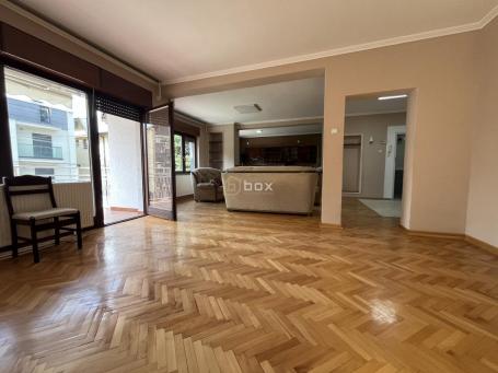 Troiposoban stan, 121m2, Durlan