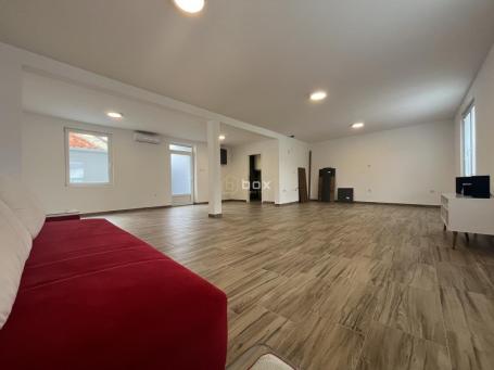 Poslovni prostor 70m2, Obilićev venac