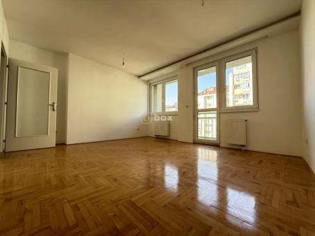 Dvoiposoban stan, 65M2 Zona 3