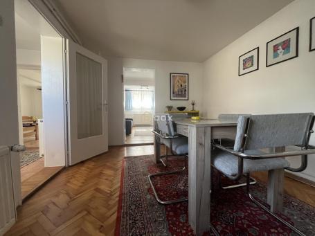 Trosoban stan, 63m2, Njegoševa