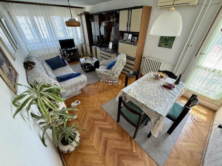 Trosoban stan, 75m2, Gradska bolnica