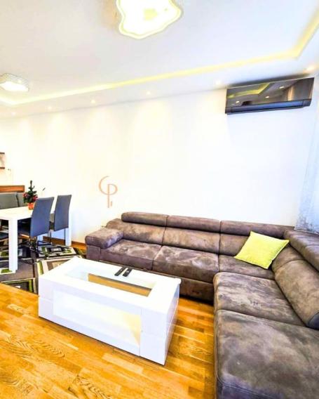 Dvosoban stan 70m2, Izdavanje, Podgorica
