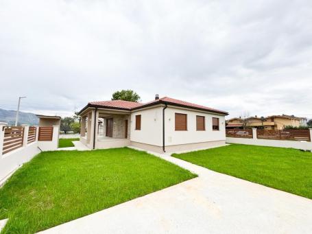 Kuća 140m2, Izdavanje, Podgorica