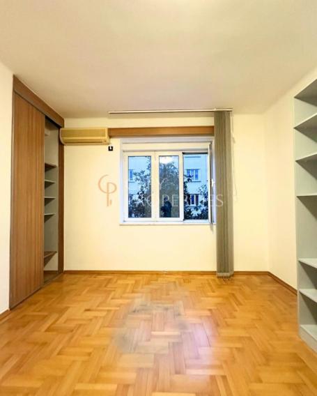 Poslovni prostor 60m2, Izdavanje, Podgorica
