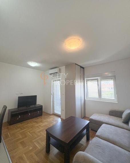Garsonjera 34m2, Izdavanje, Podgorica
