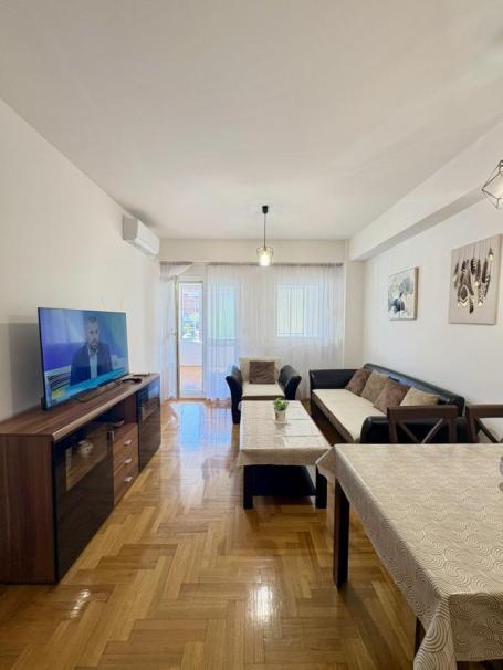 Dvosoban stan 60m2, Izdavanje, Podgorica
