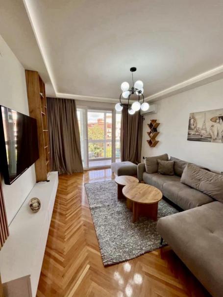 Dvosoban stan 65m2, Izdavanje, Podgorica
