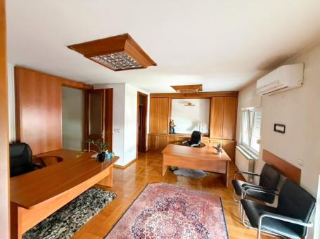 Poslovni prostor 150m2, Izdavanje, Podgorica