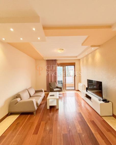 Dvosoban stan 75m2, Izdavanje, Podgorica