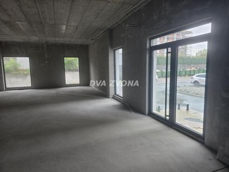 IZDAJE SE POSLOVNI PROSTOR – STARI BANOVCI-MOGUĆNOST DOGOVORA OKO CENE!